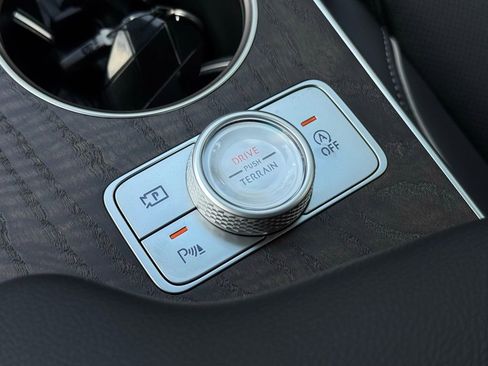 New 2026 Genesis GV80 2.5T Advanced image 39