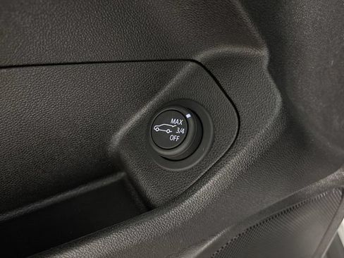 Used 2020 GMC Terrain Denali w/ Denali Premium Package AWD/4WD image 13
