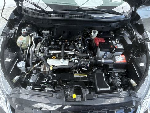 Used 2021 Nissan Kicks S image 41