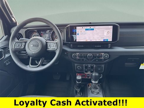 New 2025 Jeep Gladiator Mojave w/ Convenience Group image 32