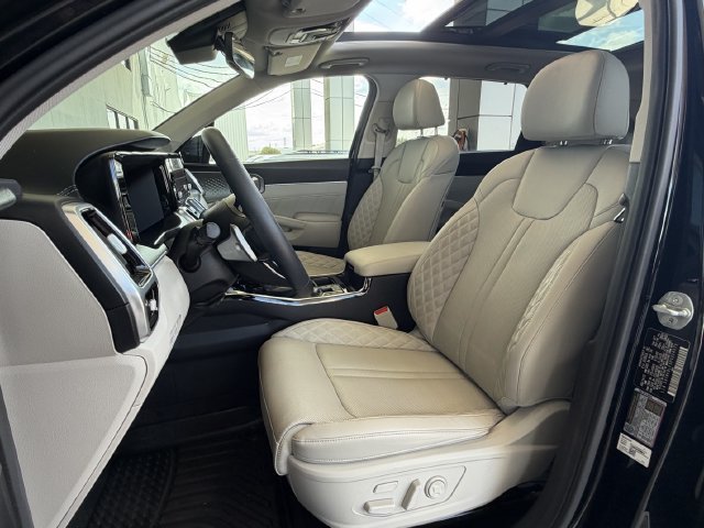Used 2023 Kia Sorento SX AWD/4WD image 24