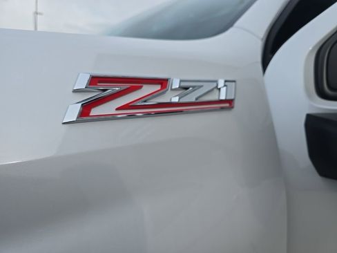 Used 2023 Chevrolet Silverado 2500 LTZ w/ LTZ Premium Package AWD/4WD image 13