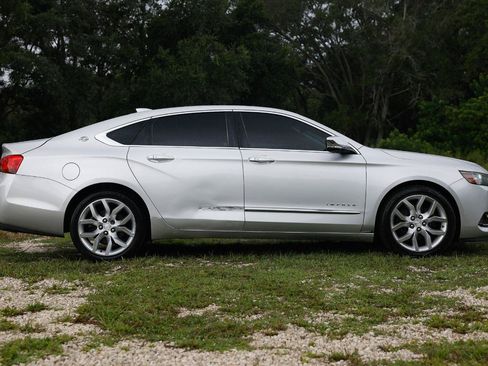 Used 2016 Chevrolet Impala LTZ FWD image 13