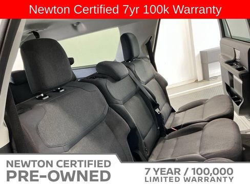 Used 2025 Ford Expedition Max Active AWD/4WD image 18