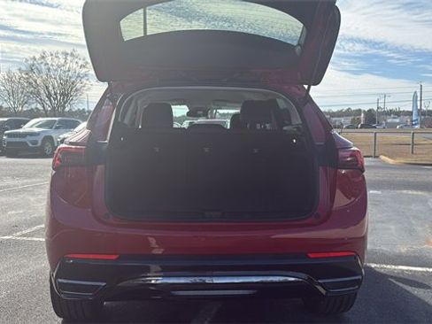 Certified 2025 Buick Envision Sport Touring image 9