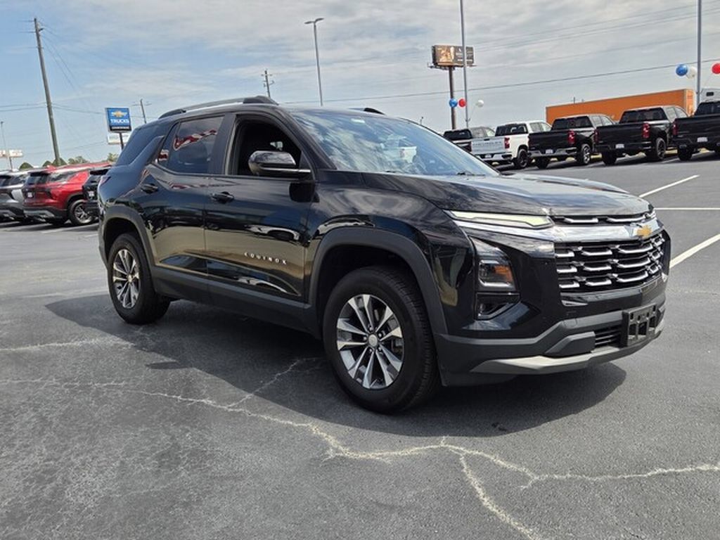 Used 2025 Chevrolet Equinox LT w/ Convenience Package II AWD/4WD image 19