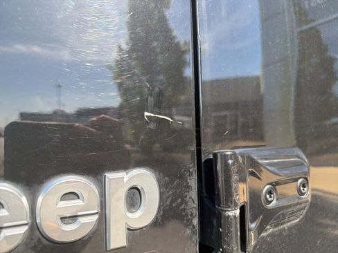 Used 2020 Jeep Wrangler Sport AWD/4WD image 24