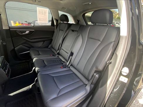 Used 2023 Audi Q7 3.0T Prestige image 21