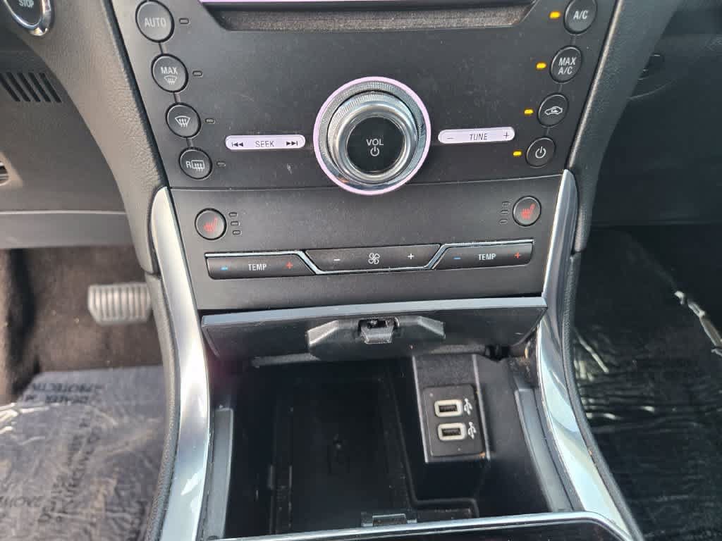 Used 2019 Ford Edge Titanium AWD/4WD image 15