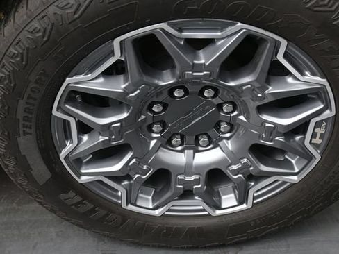 Used 2025 GMC Hummer EV 3X AWD/4WD image 29
