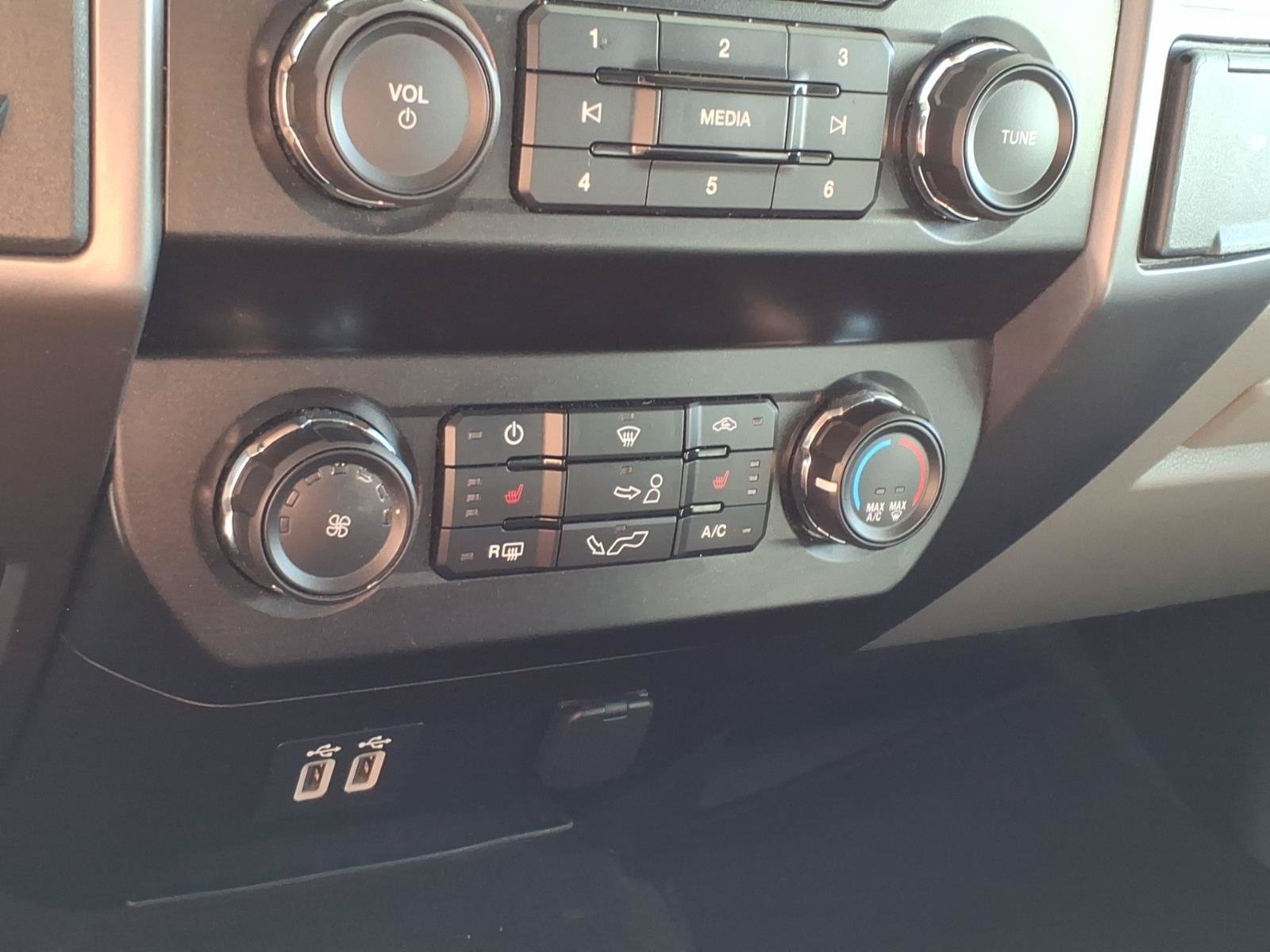 Used 2020 Ford F150 XLT w/ Equipment Group 302A Luxury RWD image 11
