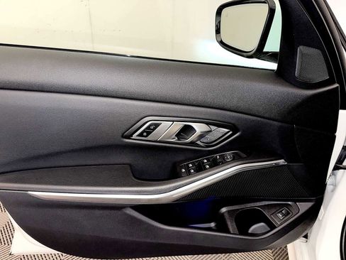 Certified 2022 BMW 330i xDrive 330i xDrive w/ Driving Assistance Package image 11