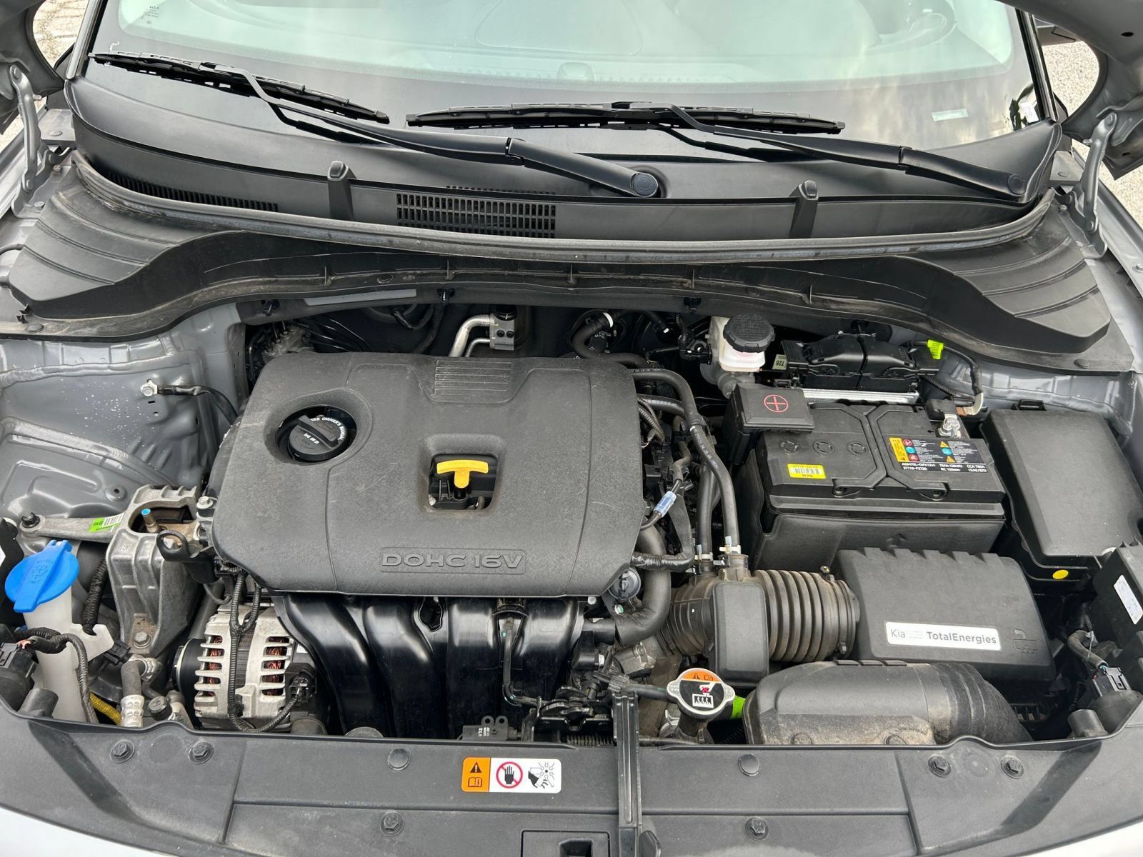 Used 2025 Kia Soul LX w/ LX Technology Package FWD image 26
