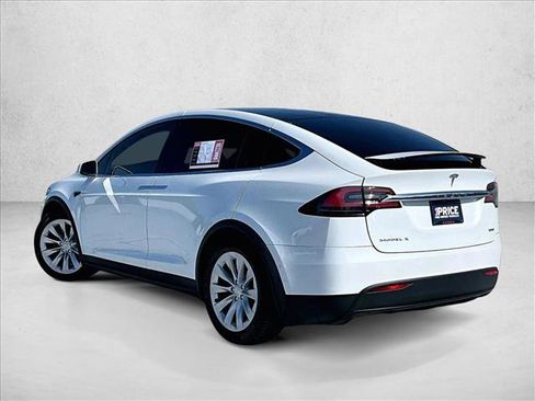 Used 2018 Tesla Model X 100D image 13