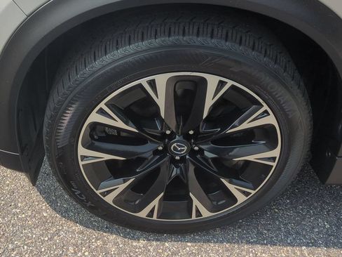 Certified 2024 MAZDA CX-90 Plug-In Hybrid w/ Premium Plus AWD/4WD image 10