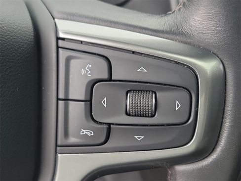 Used 2021 Chevrolet Tahoe Z71 image 25