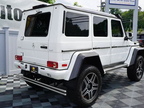 Used 2018 Mercedes-Benz G 550 Squared image 9