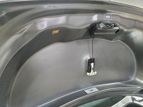 Used 2013 Nissan GT-R Premium image 41