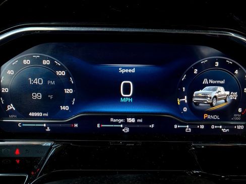 Used 2025 Chevrolet Silverado 1500 LT AWD/4WD image 35