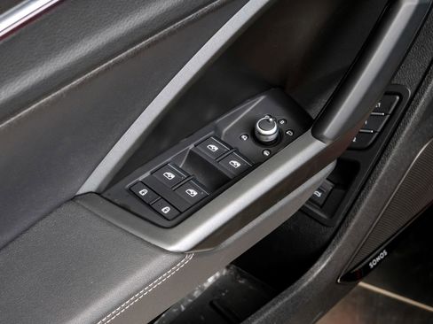 Used 2023 Audi Q3 2.0T Premium Plus w/ Premium Plus Package image 45