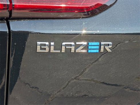 New 2026 Chevrolet Blazer EV LT image 11