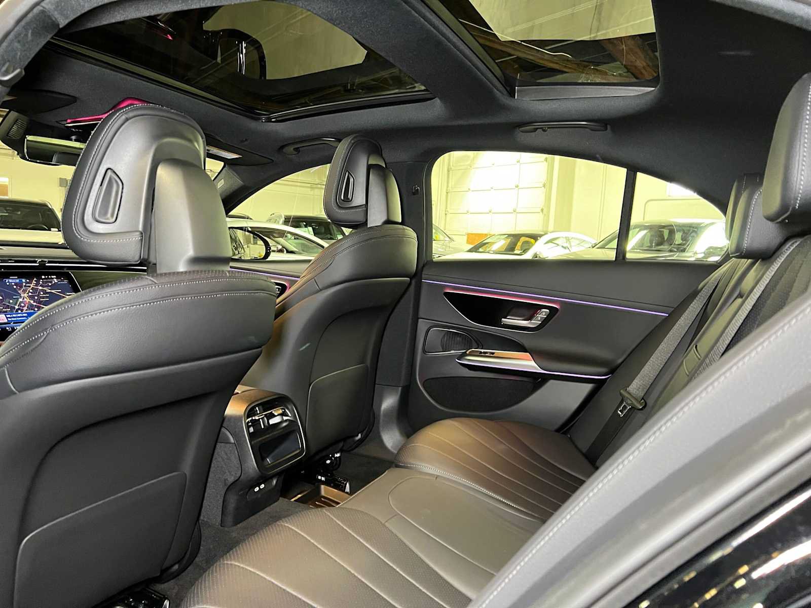 Used 2026 Mercedes-Benz E 350 4MATIC Sedan image 19