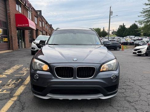 Used 2015 BMW X1 sDrive28i RWD image 2