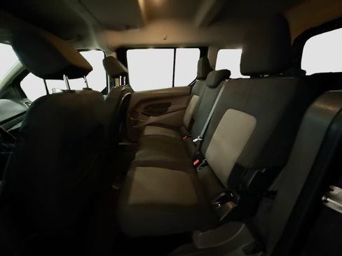 Used 2021 Ford Transit Connect XL image 23
