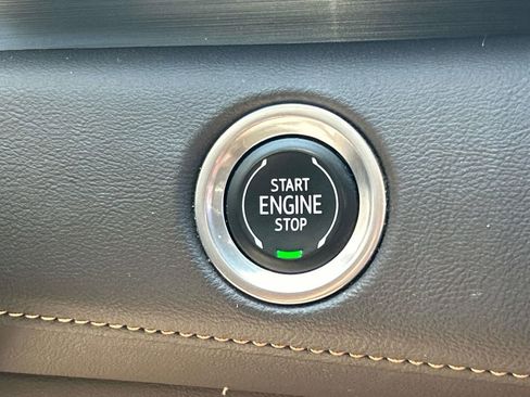 Used 2021 Cadillac Escalade Sport w/ Driver Assist Tech Package AWD/4WD image 34