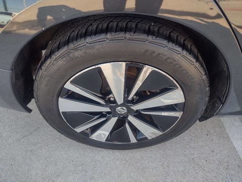 Used 2021 Nissan Altima 2.5 SV image 22