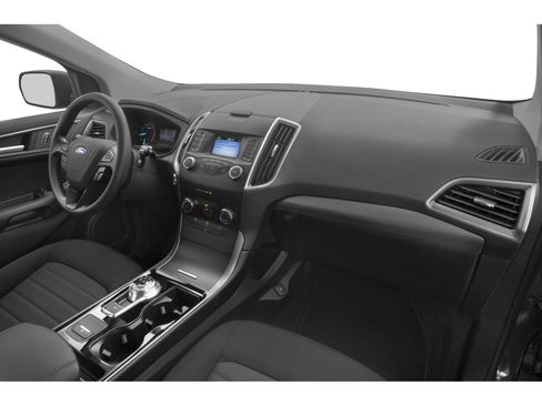 Used 2020 Ford Edge SE image 13