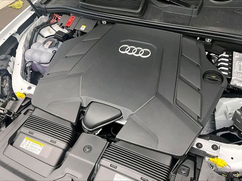 New 2026 Audi Q7 3.0T Prestige image 17