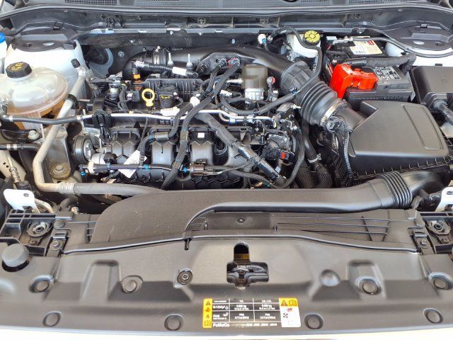 Certified 2022 Lincoln Corsair FWD w/ Equipment Group 101A image 3