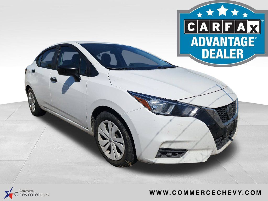 Used 2022 Nissan Versa S FWD image 1