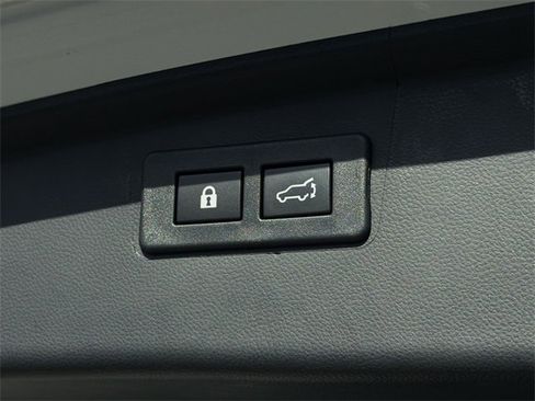 Used 2025 Subaru Outback Premium w/ Popular Package #1 image 38