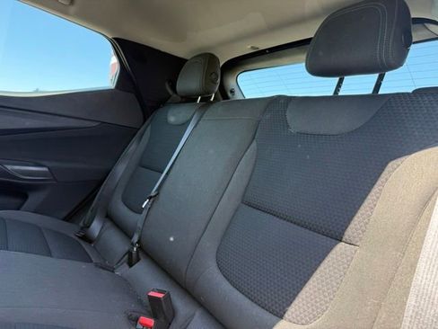 Used 2023 Chevrolet Bolt EUV LT w/ Redline Edition FWD image 15