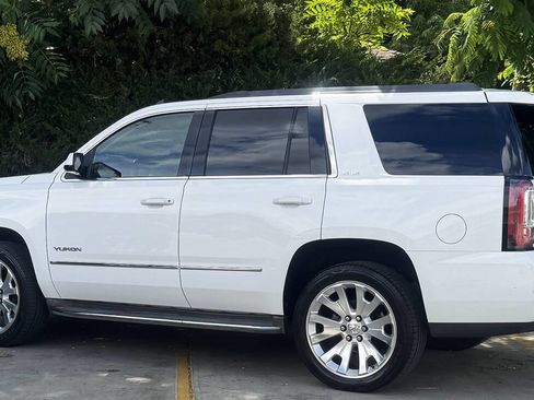 Used 2015 GMC Yukon SLE w/ Convenience Package RWD image 6