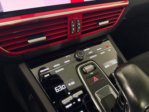 Certified 2021 Porsche Cayenne GTS AWD/4WD image 25
