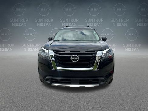 Used 2025 Nissan Pathfinder SL w/ SL Premium Package FWD image 44