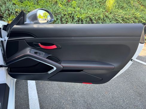 Used 2019 Porsche 911 Carrera image 46