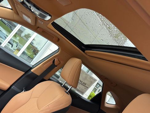 New 2026 Lexus NX 350 AWD image 31