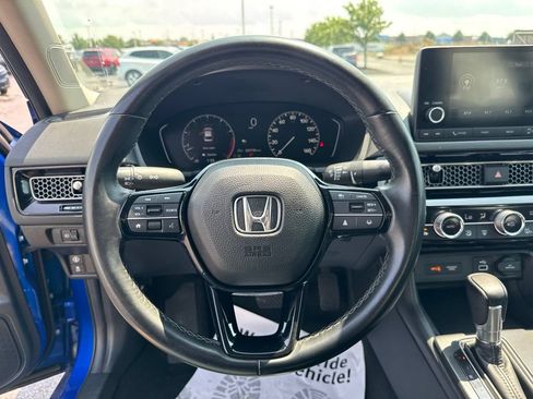 Used 2023 Honda Civic EX image 12