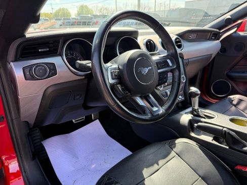 Used 2020 Ford Mustang Premium RWD image 17
