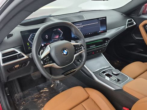 Used 2025 BMW 230i Coupe RWD image 4