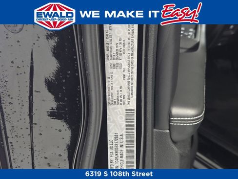 New 2025 Jeep Grand Cherokee L Limited w/ Luxury Tech Group II image 25