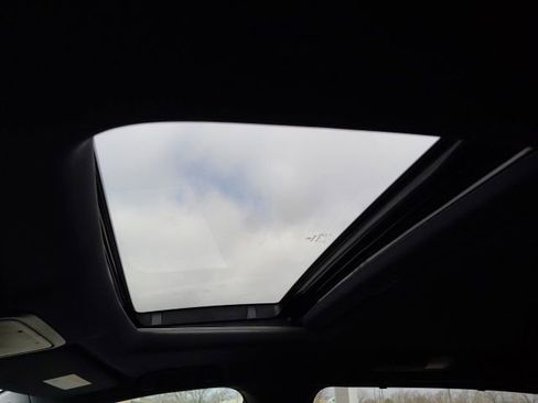 Used 2023 Honda Odyssey Sport image 25