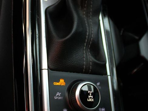 Used 2023 Kia Sorento SX image 33