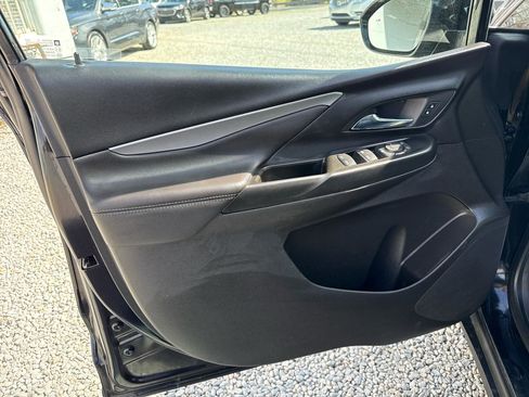 Used 2023 Chevrolet Bolt LT image 14