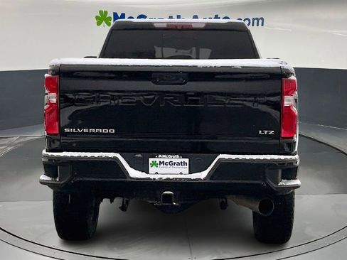 Used 2022 Chevrolet Silverado 2500 LTZ w/ Z71 Chrome Sport Edition image 5