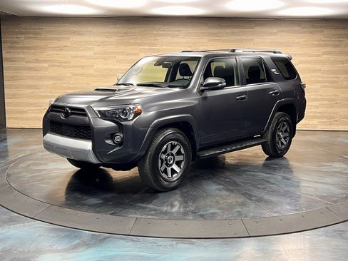 Used 2023 Toyota 4Runner TRD Off-Road Premium image 6